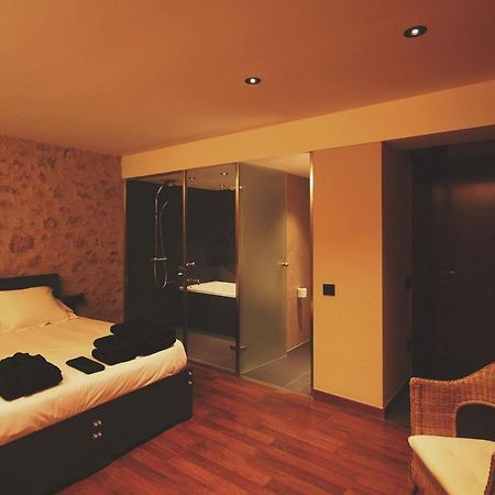 Hotel Mas Oliveres Pla De Palau Llers Екстериор снимка