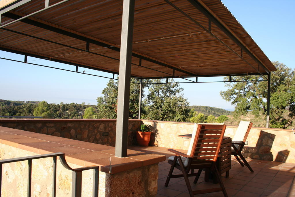 Hotel Mas Oliveres Pla De Palau Llers Стая снимка