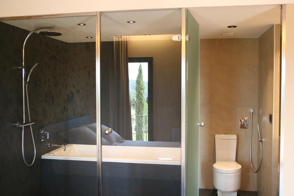 Hotel Mas Oliveres Pla De Palau Llers Стая снимка